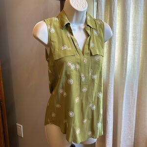 LOFT Sleeveless Blouse With Pockets